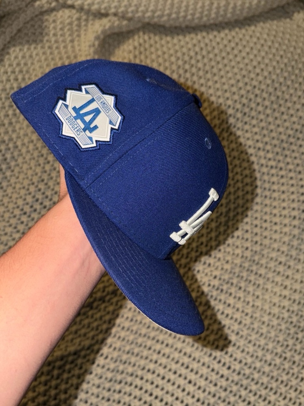 La dodgers hats both size 7 1/2 amazing condition